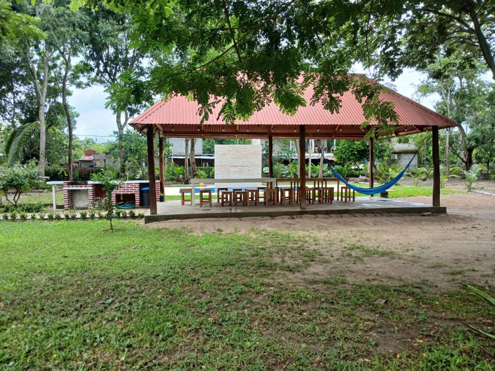 Garden Suites Комалькалько Экстерьер фото